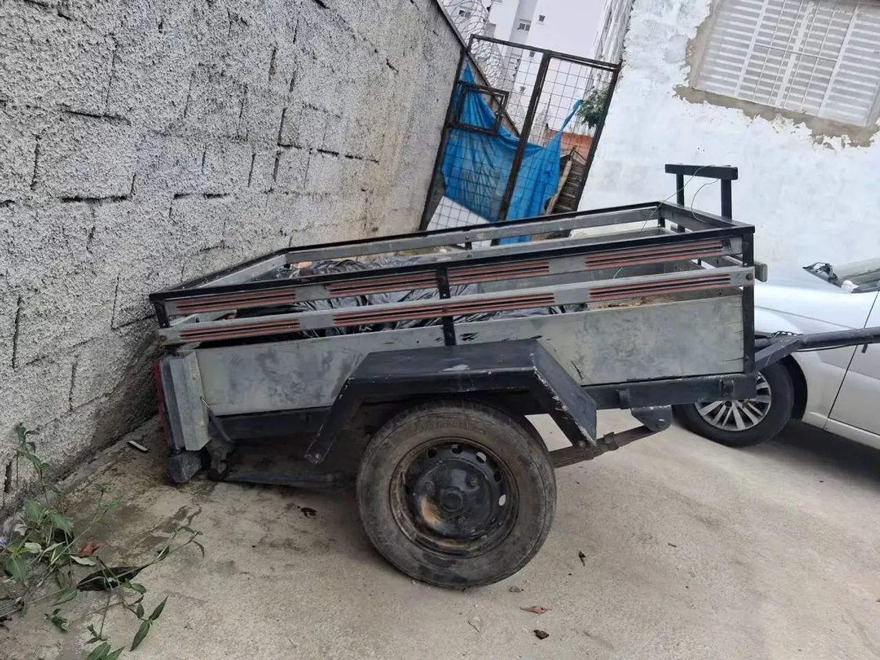 Carretinha vendo ou troco por iPhone do 13 pra cima
