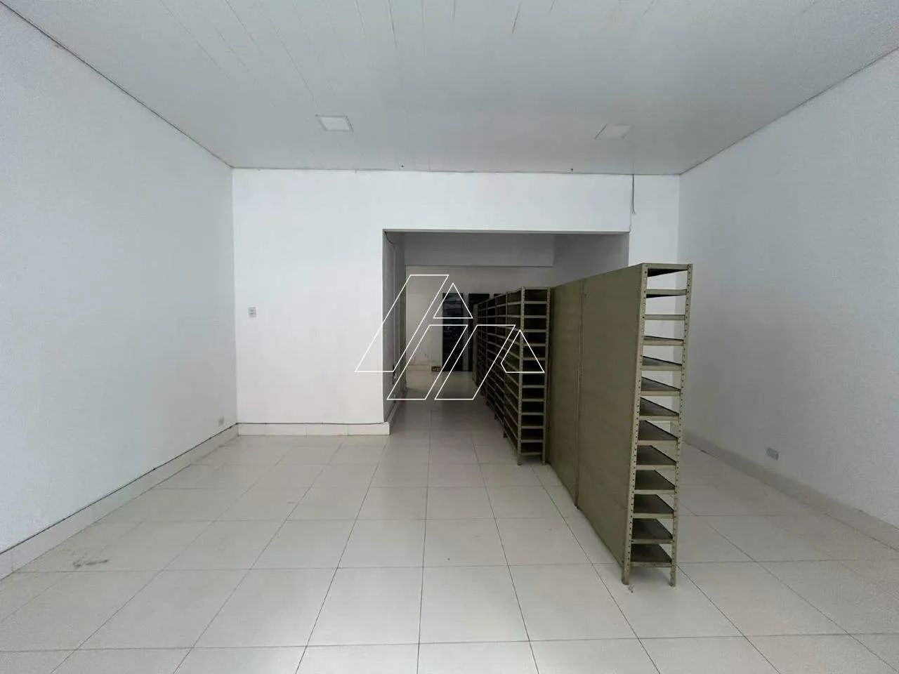 Loja Comercial para Locação com 90 m² e 1 Banheiro no Centro, Marília/SP - Foto 3