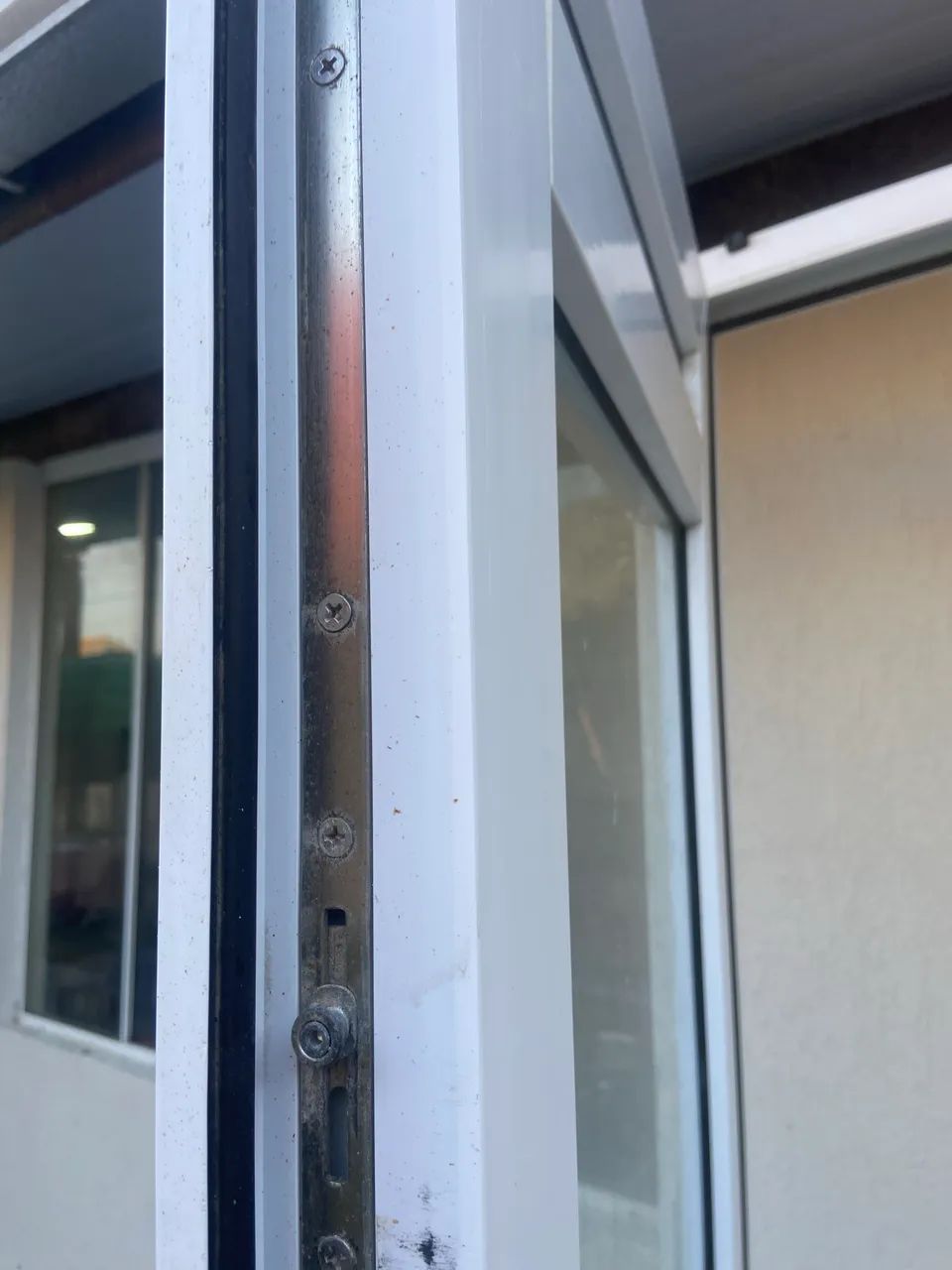 Porta e basculante - Foto 4