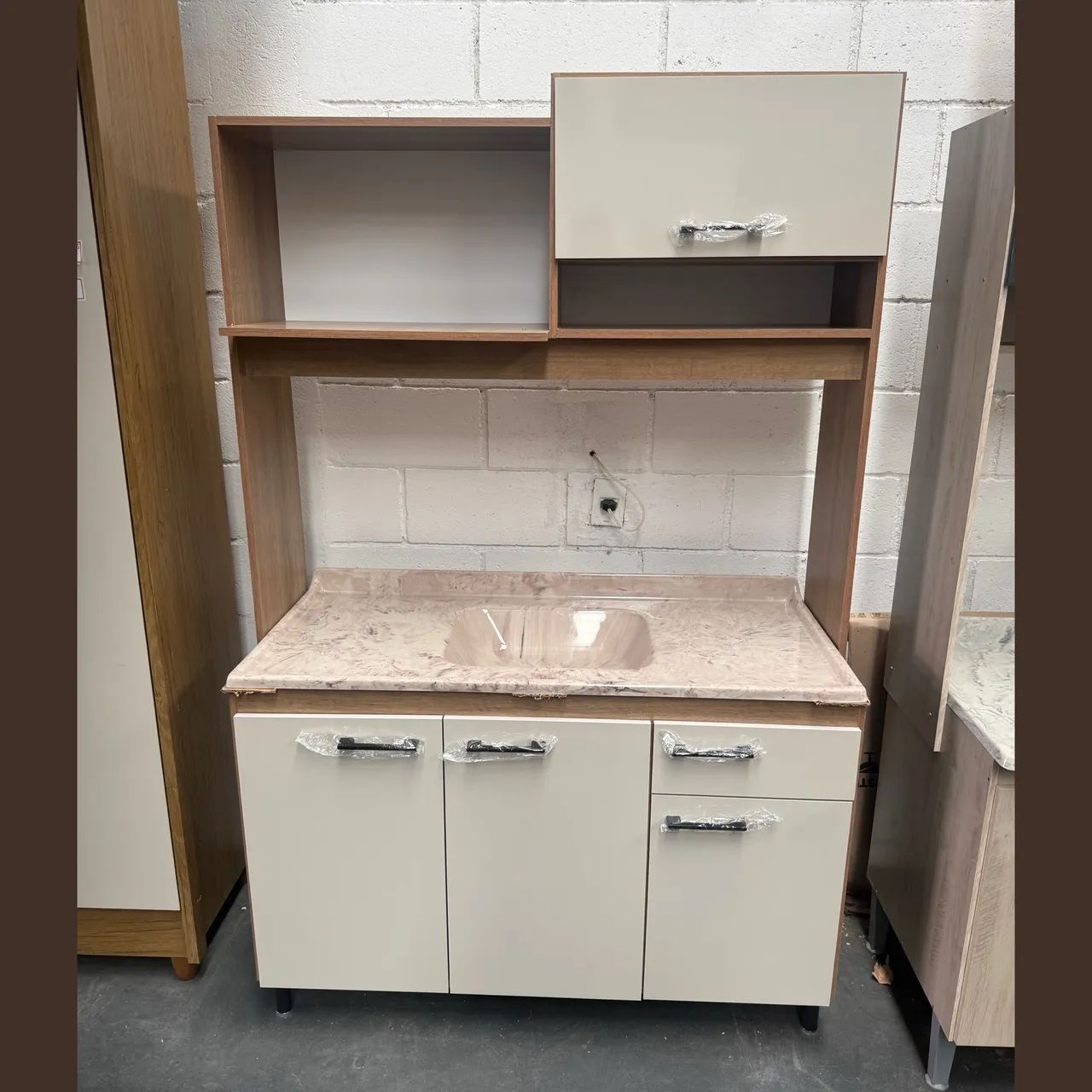 Cozinha compacta com tampo - entrego 
