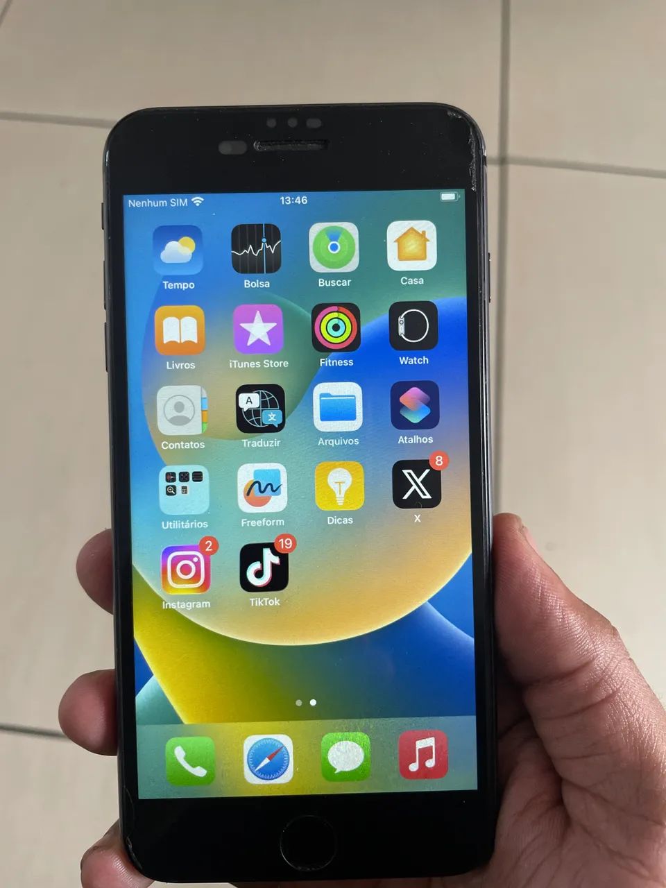 iPhone 8 Plus 