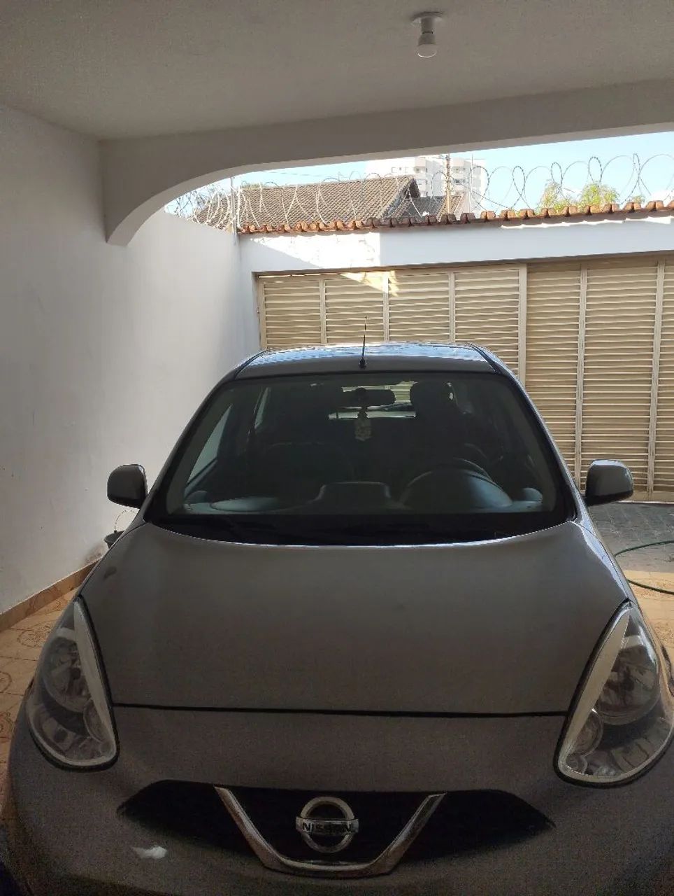 Nissan March 1.0 12V FLEX 5P 2016