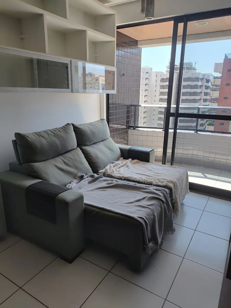 Sofá Casttini Retrátil e Reclinável 2 Lugares - R$ 500 - Foto 4