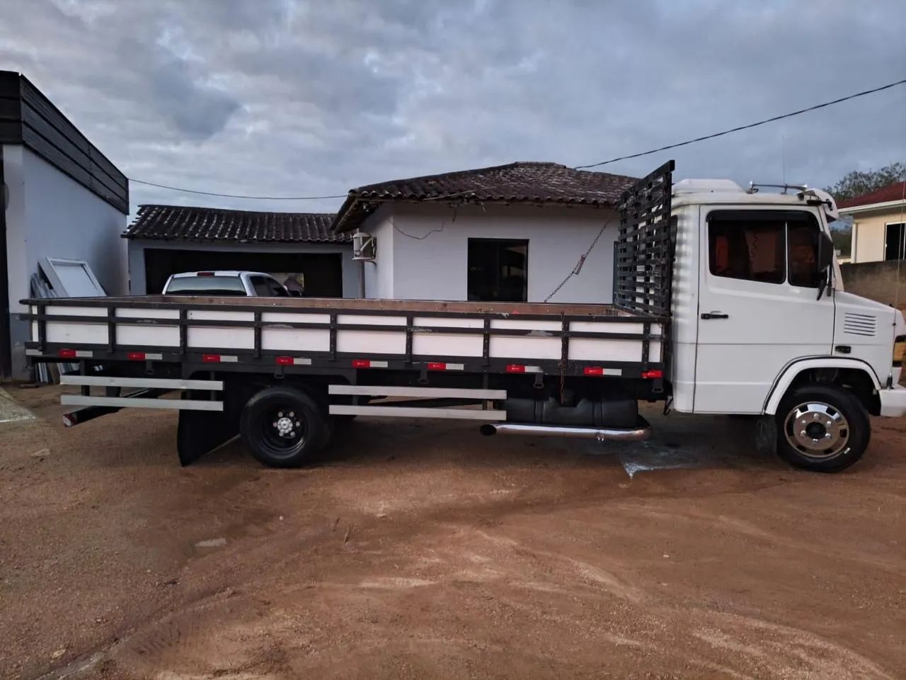 Vendo Mercedes Bens 710 - Foto 5