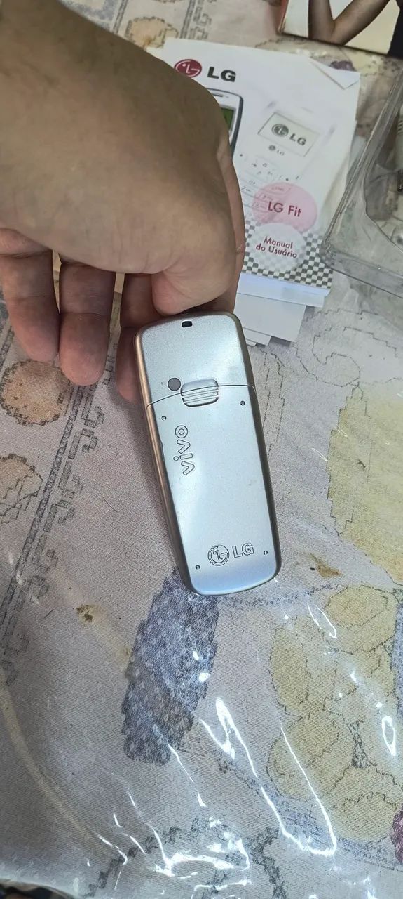 Celular lwg cdma para colecionador - Foto 3