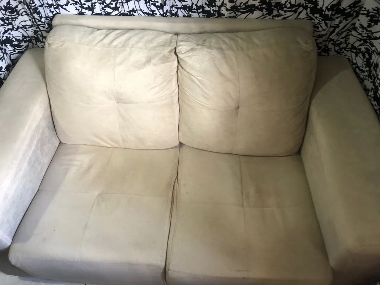 Vendo sofá 2 lugares - Foto 2