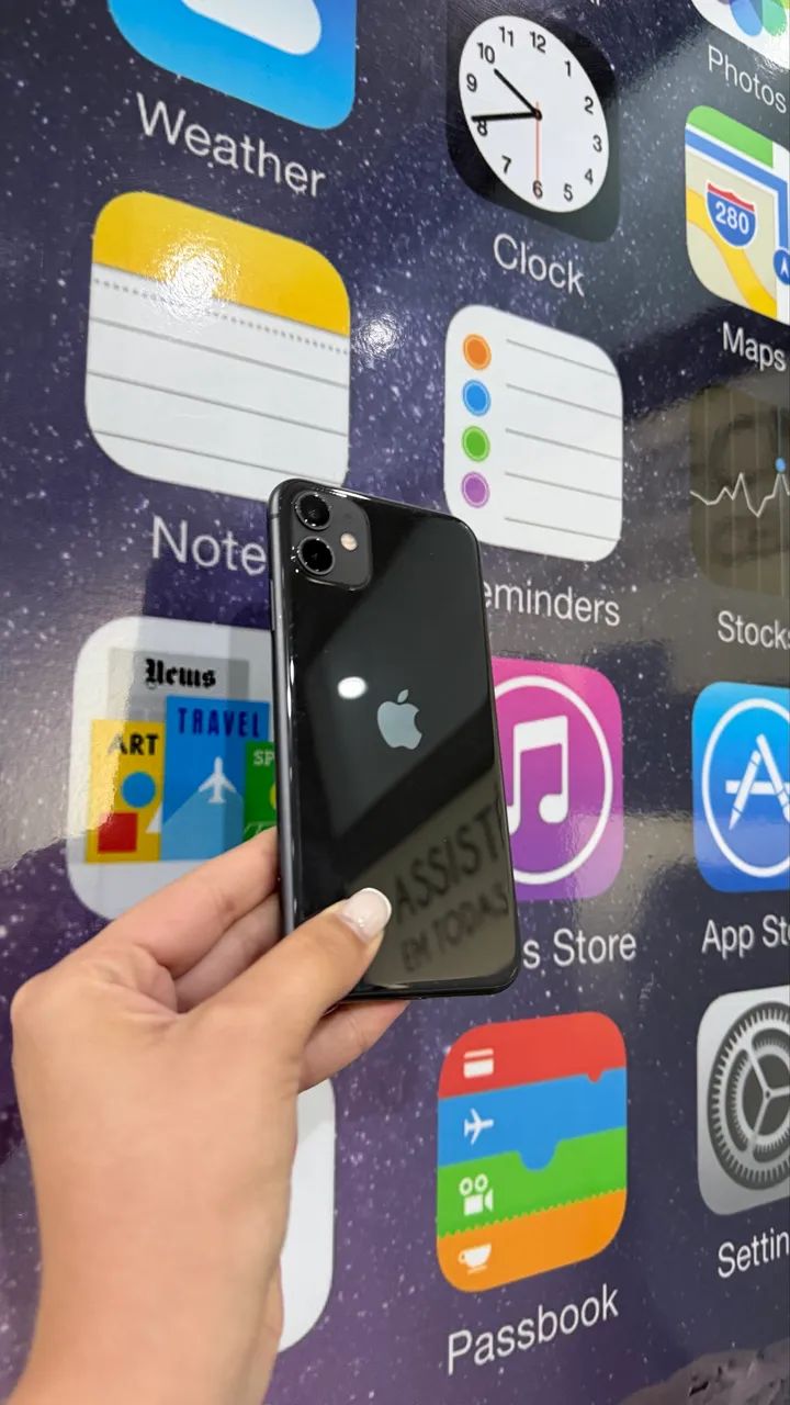 Ótimo IPhone 11 256 GB  Preto Seminovo 