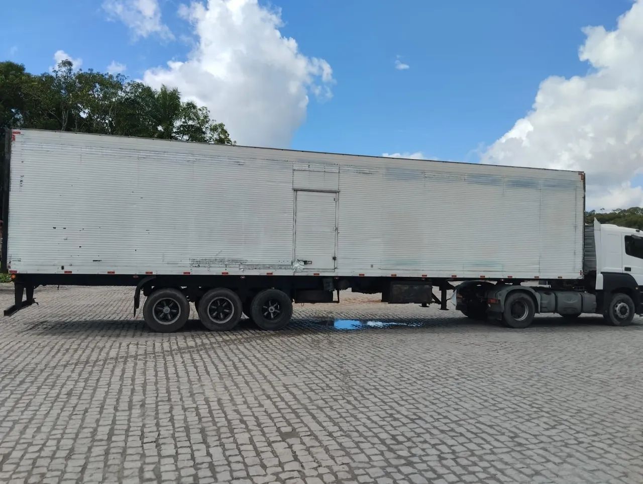 Carreta baú  - Foto 2