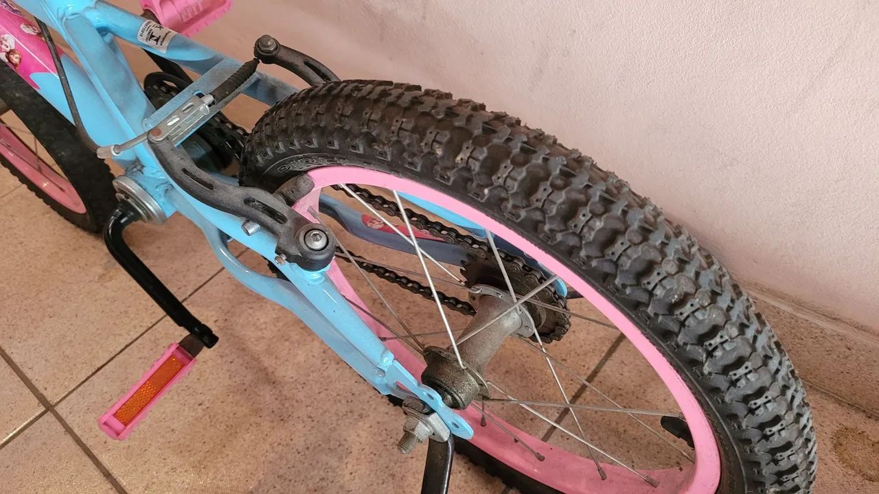 Bicicleta frozen infantil - Foto 2