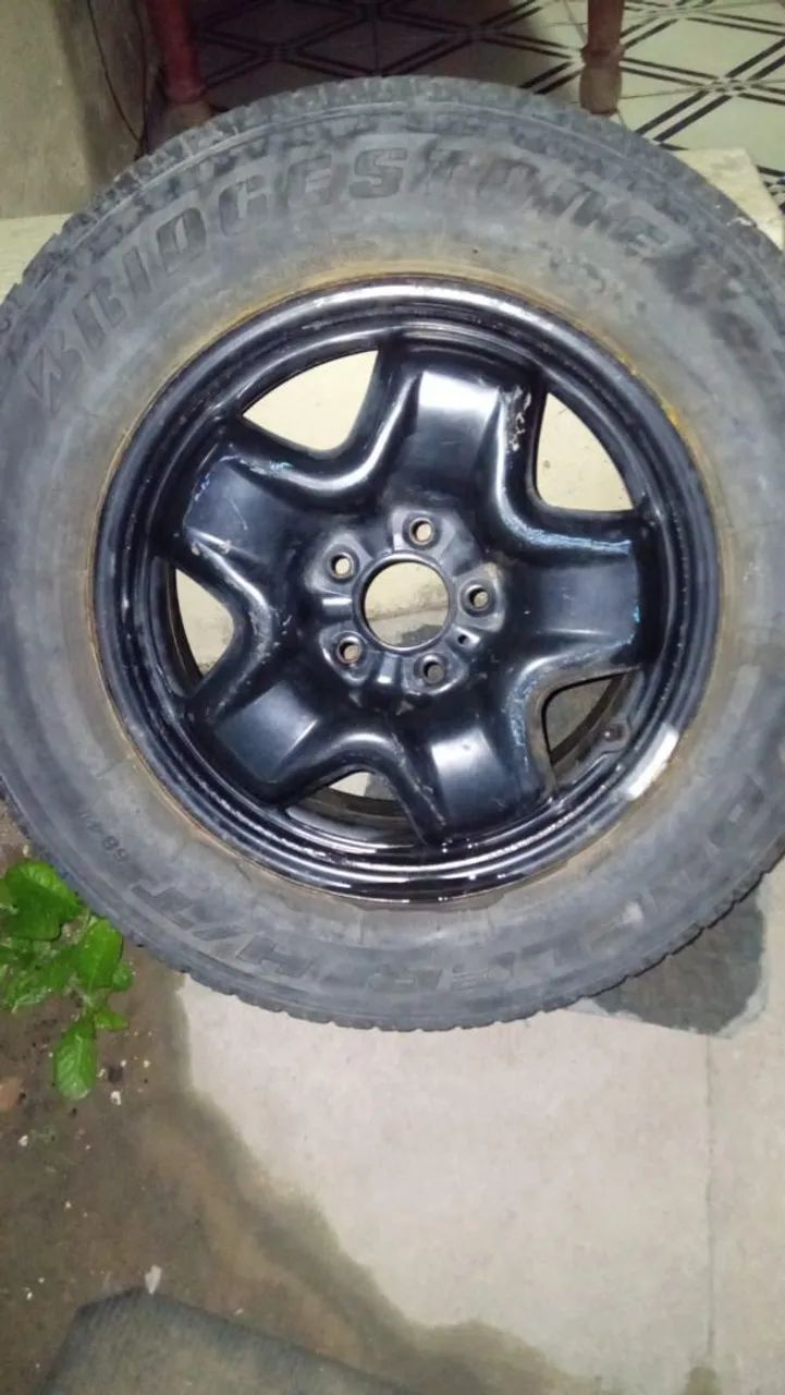 Aro 16 MOPAR c/ pneu - Foto 4