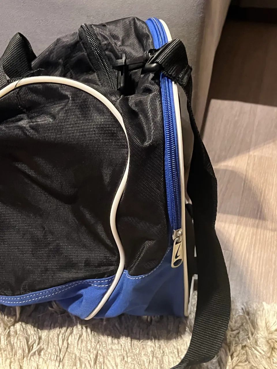 Mochila de mão tem 2 modelos valor unitário  - Foto 3