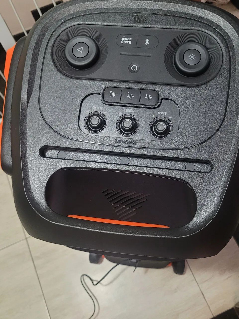 Torre jbl 710 - Foto 2