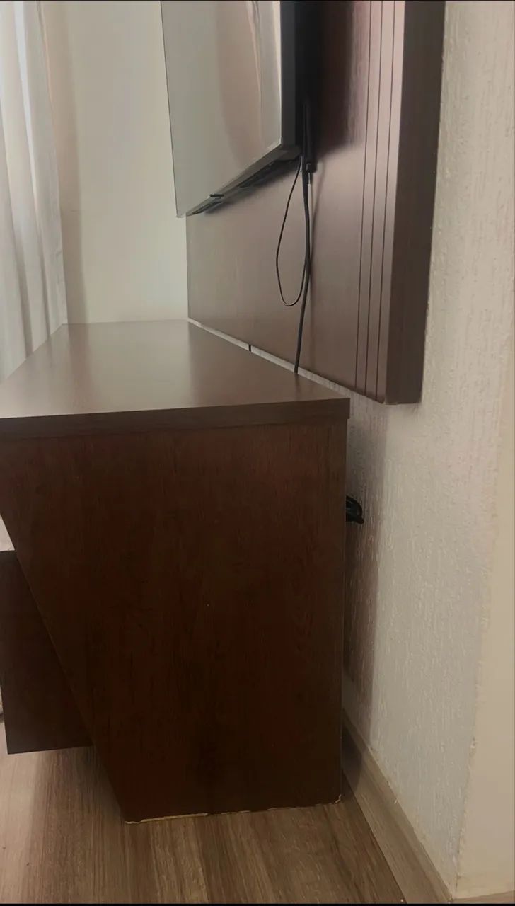 Painel de TV com com rack - Foto 5