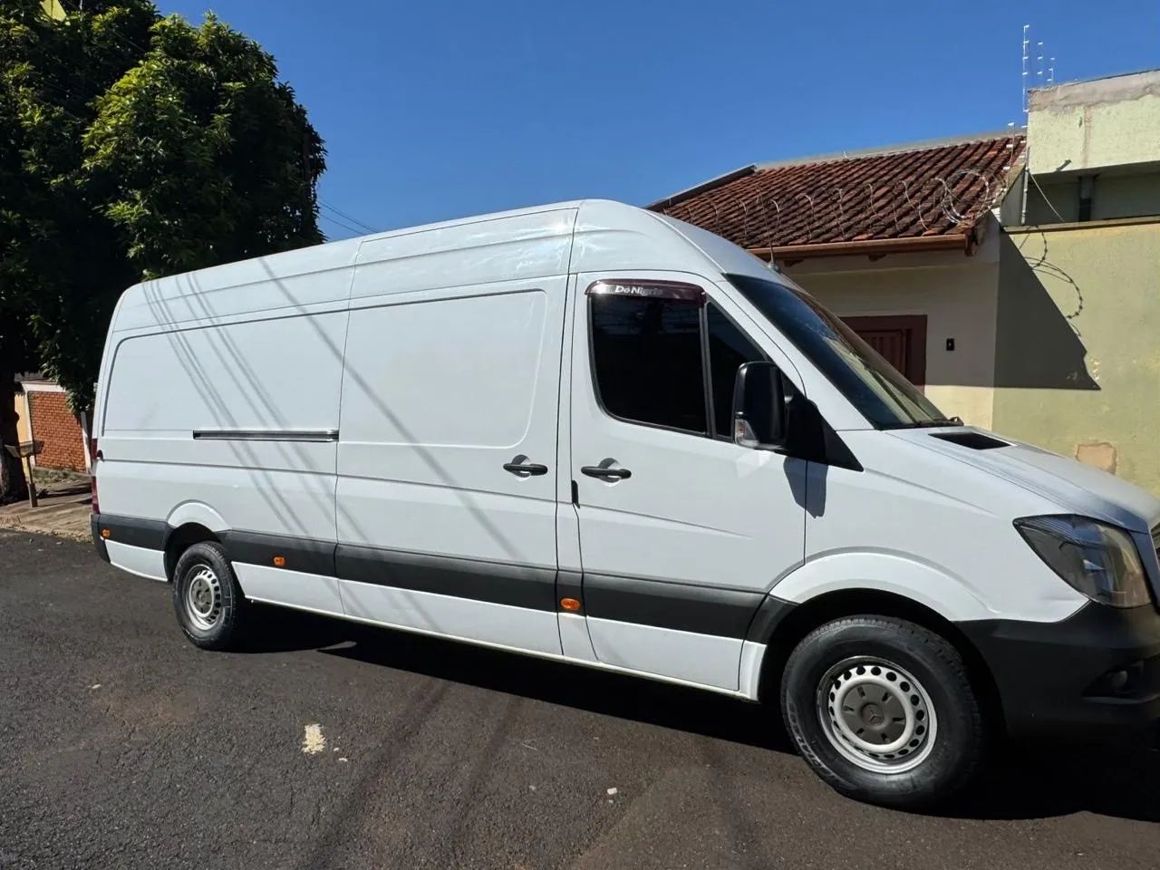 Mercedes van Sprinter extra longa 2019 - Caminhões - Campos