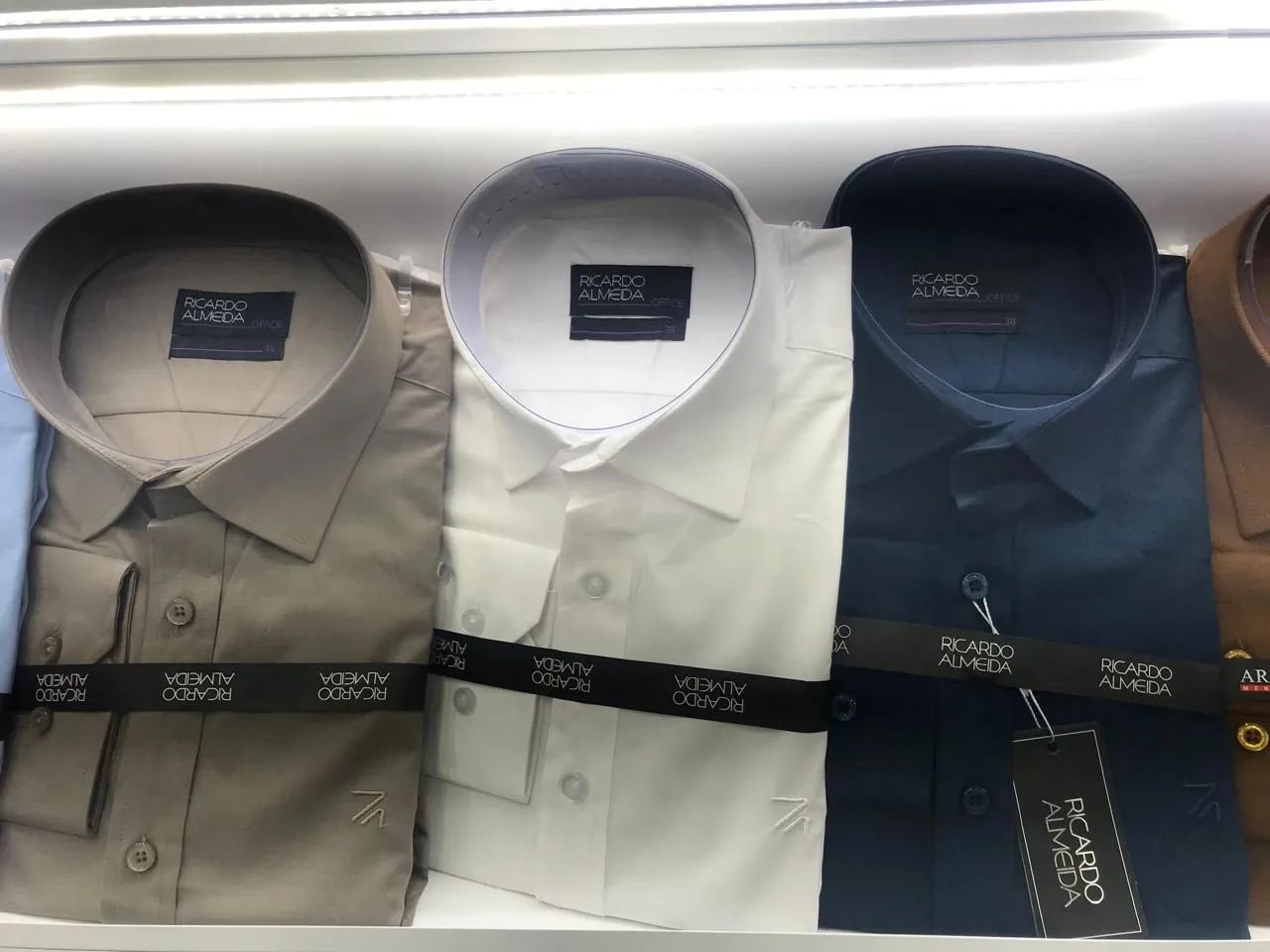 Camisas Ricardo Almeida  - Foto 2