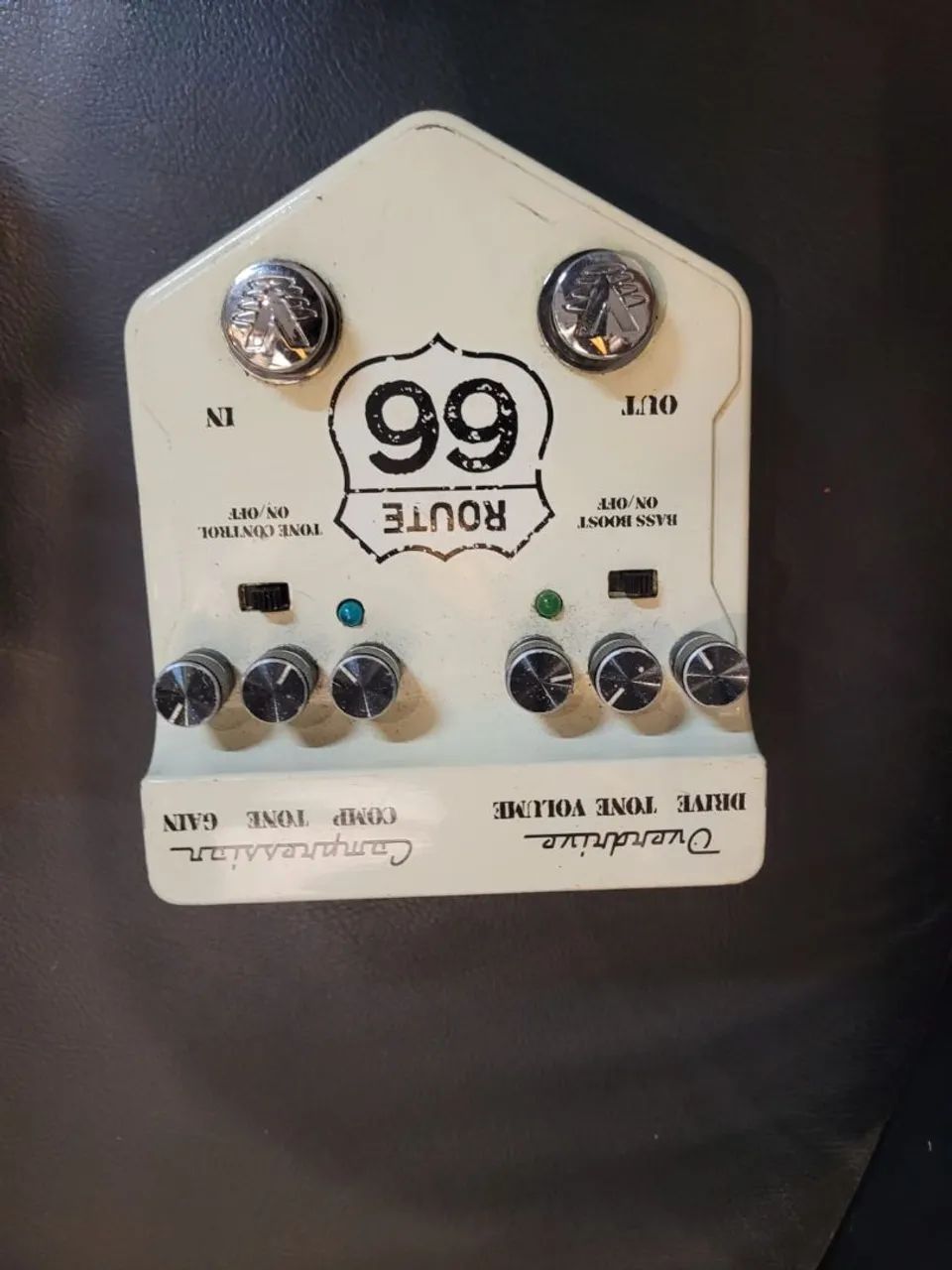 Pedais de guitarra  - Foto 2
