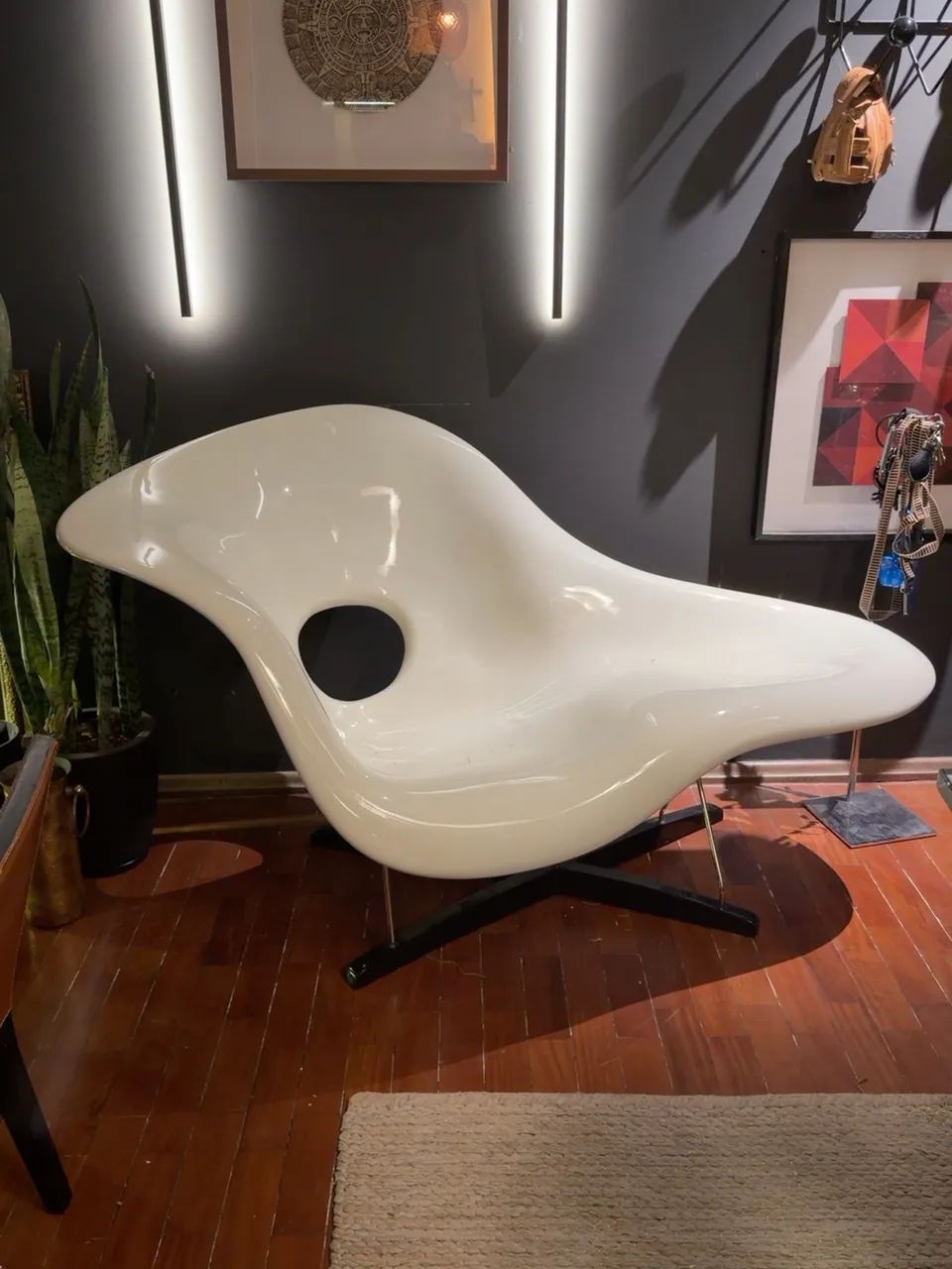 Chaise longue modelo La Chaise - design modernista - Foto 3