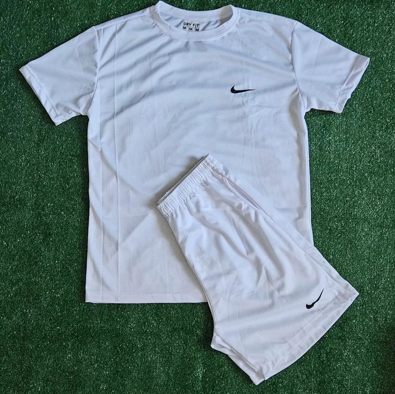 Conjunto Dryfit Nike Basic  - Foto 4