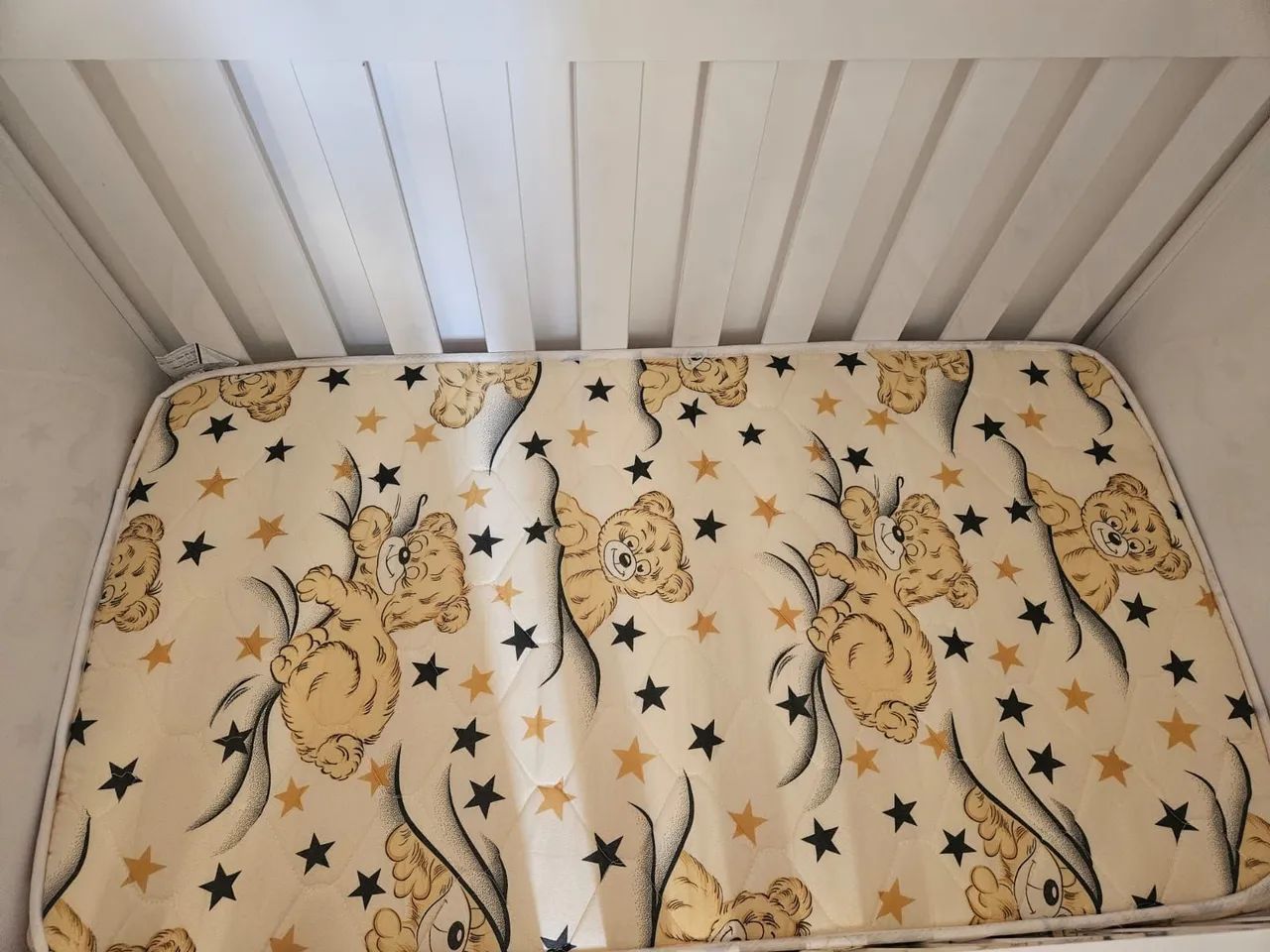 Vendo berço com colchão  - Foto 3