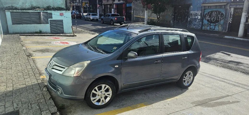 Nissan Livina 2013