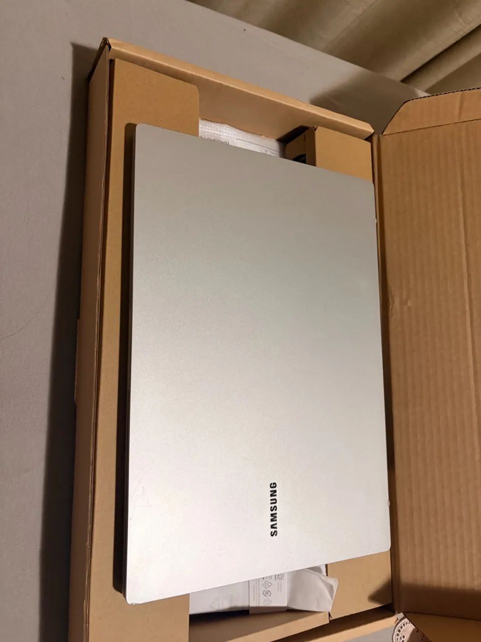 NOTEBOOK GALAXY BOOK GO - Foto 2