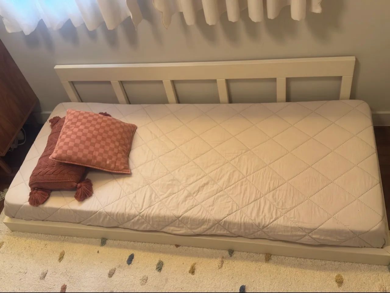 Cama auxiliar branca madeira - Foto 2