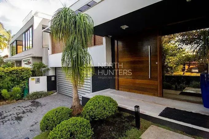 Casa para temporada em Jurerê Internacional, Florianópolis 5 dormitórios.