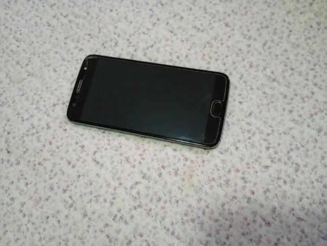 Motorola G5 PLUS - Foto 2