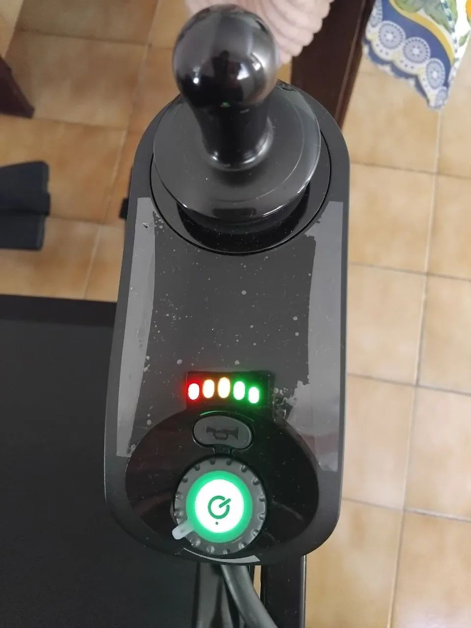 CADEIRA DE RODA MOTORIZADA ORTOBRAS - Foto 4