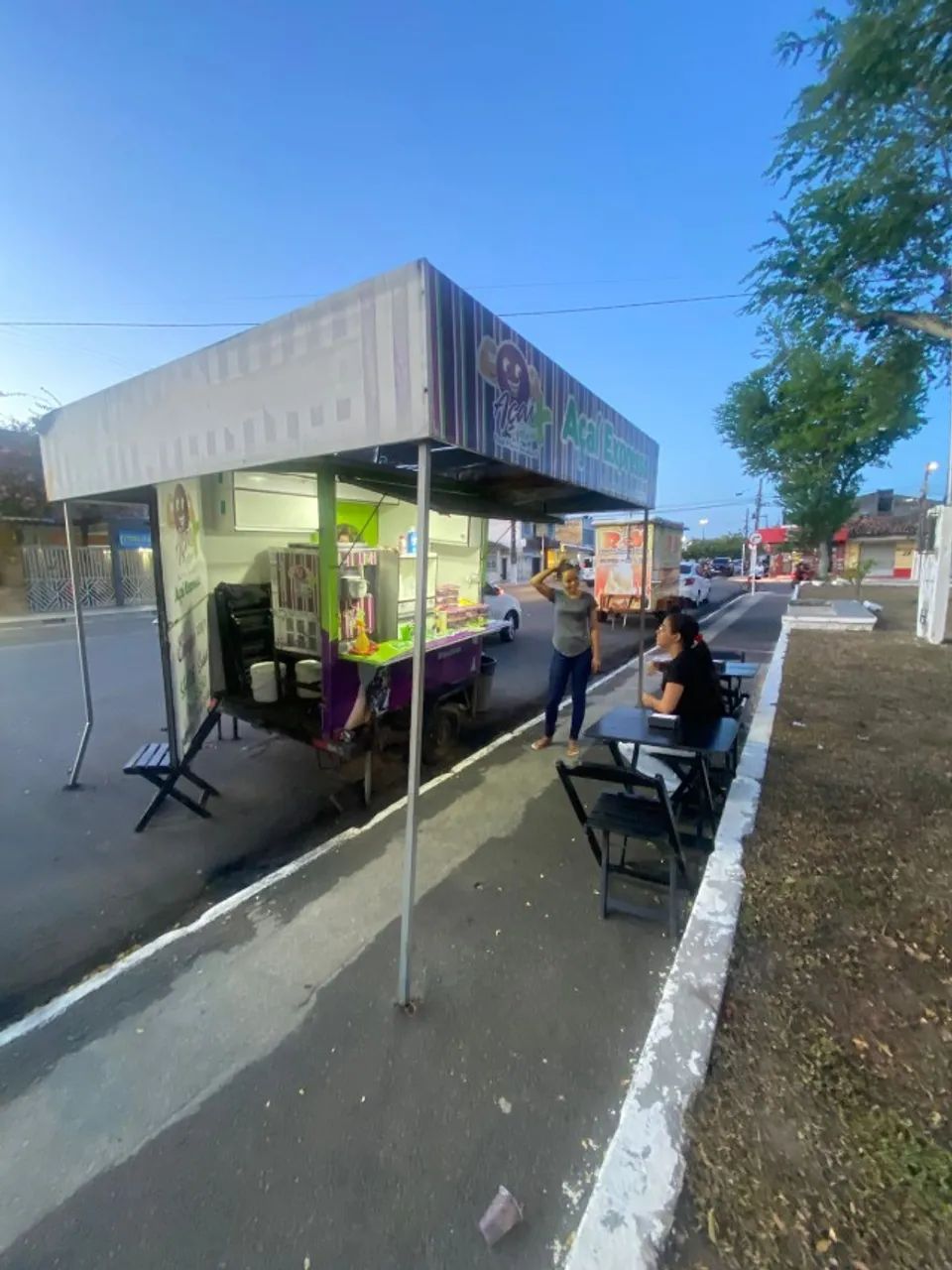 Trailer de Açaí com máquina e tudo. - Foto 5