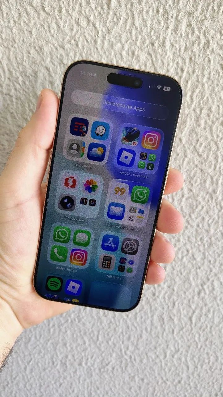 iPhone 16 pro - Foto 2