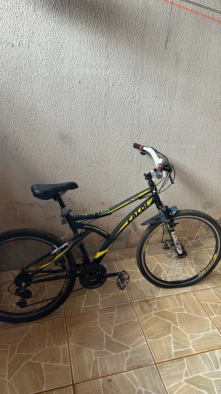 Bike montadinha SEMI NOVA  - Foto 3