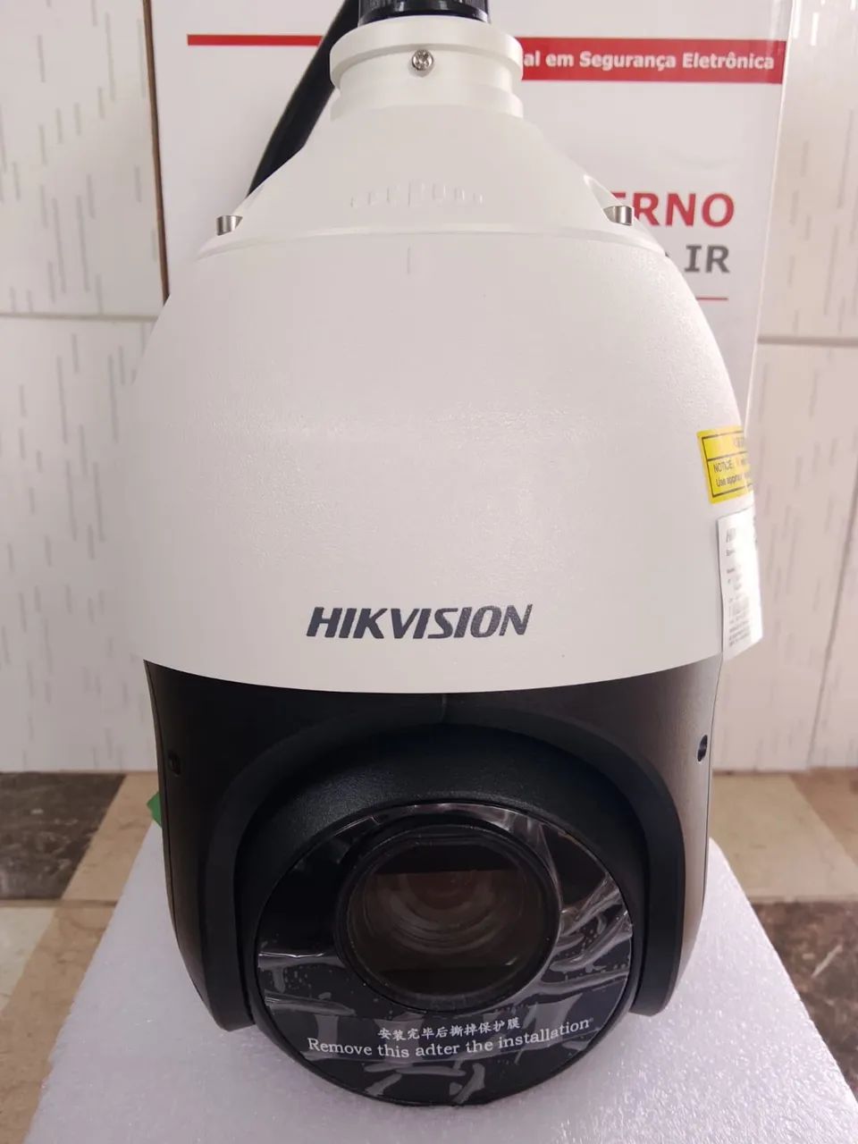 VENDE SE CÂMERA HIKVISION NOVA - Foto 2