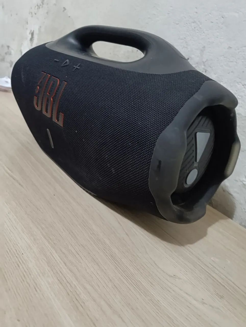 JBL bombox 4 impec ável  - Foto 2
