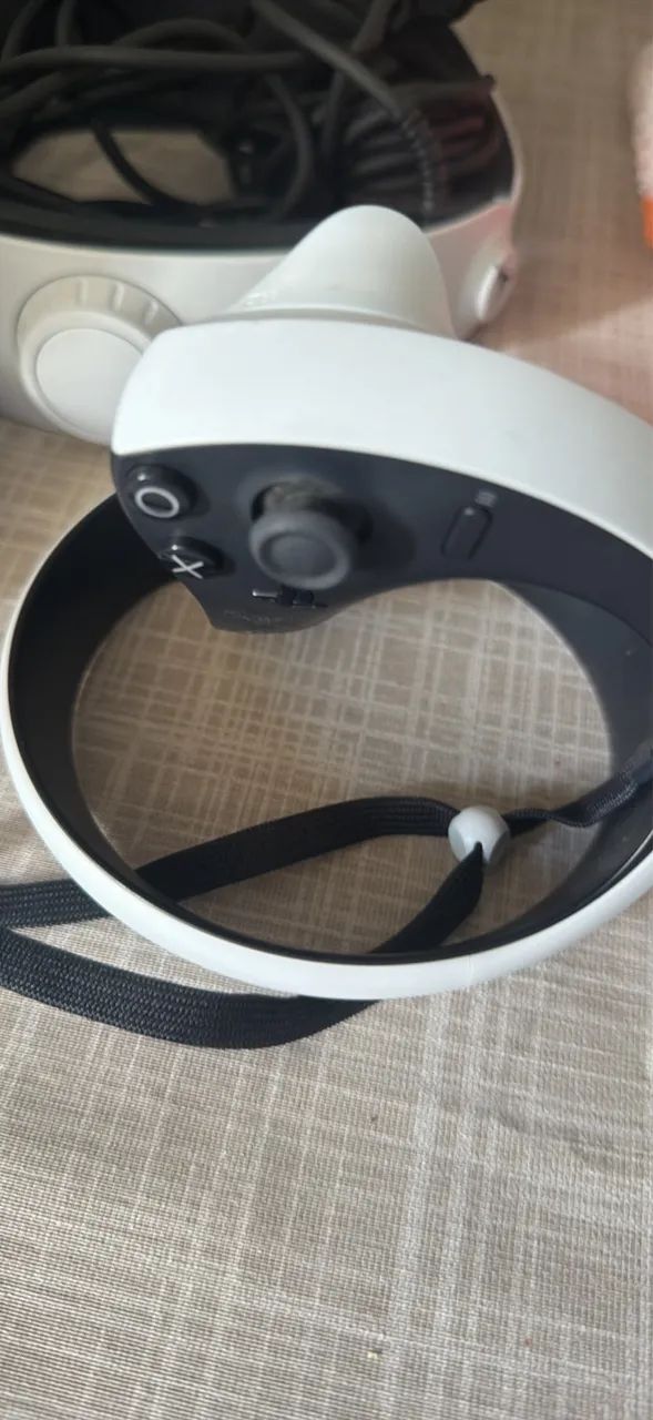 VENDO PSVR2 + GRAN TURISMO 7 - Foto 5