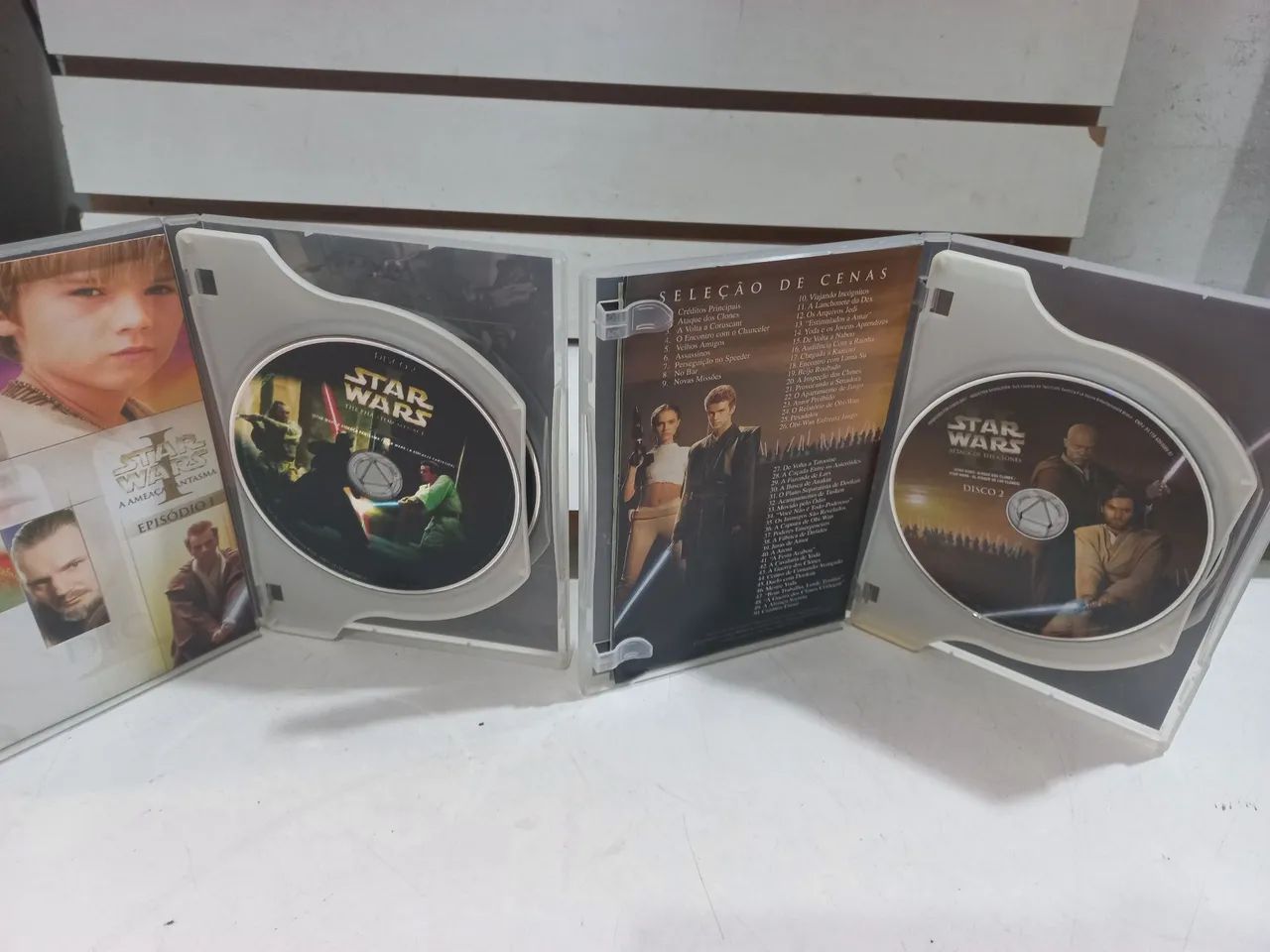  2 box DvD DUPLO STAR WARS FILME  - Foto 3