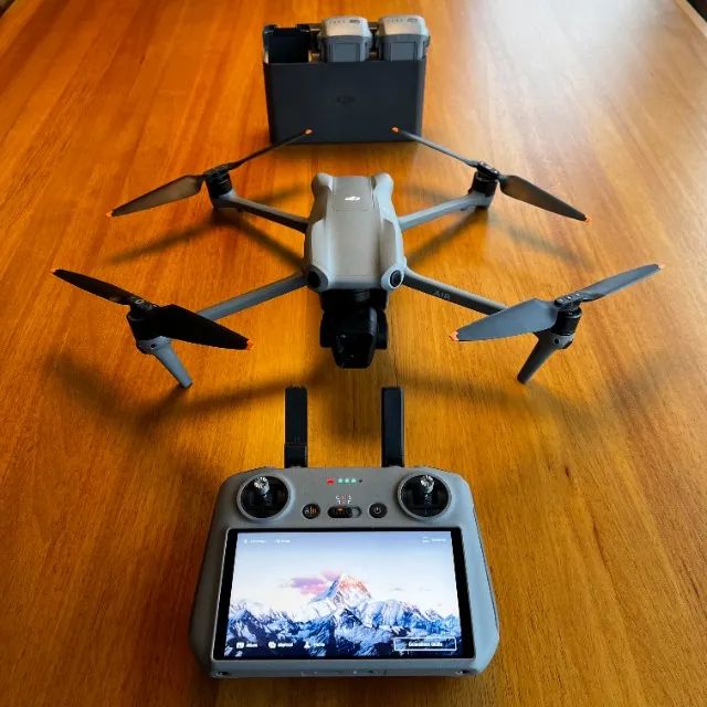 DJI AIR 3 Fly More Controle com Tela - Baterias com 1 ciclo - Foto 2