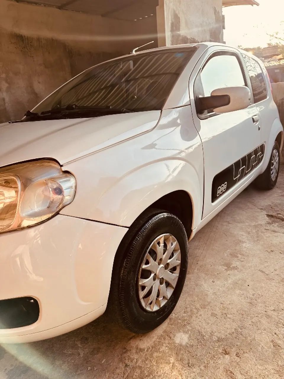 Fiat Uno UNO VIVACE 1.0 EVO Fire Flex 8V 3p 2012