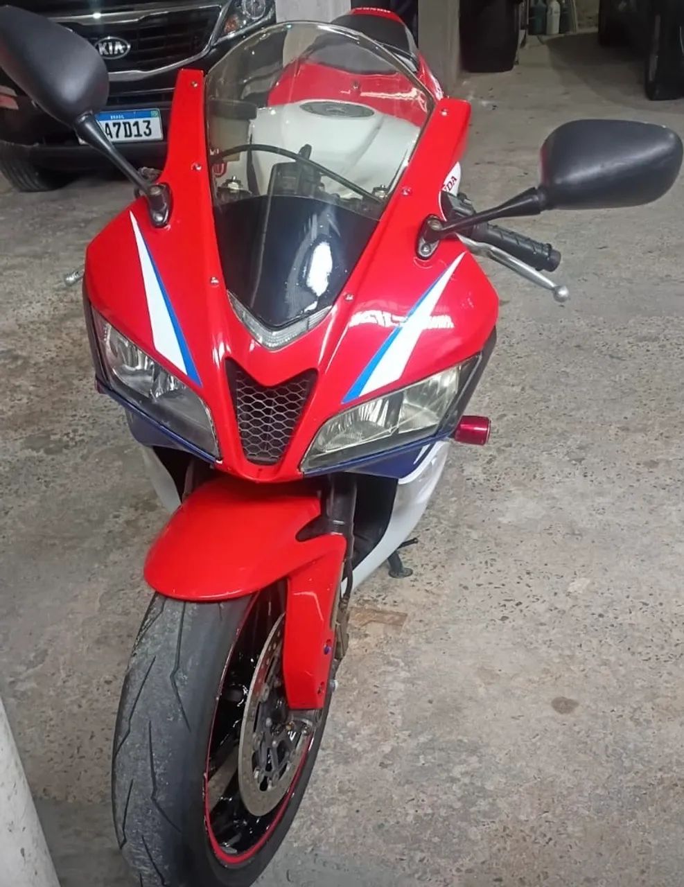 Linda CBR 600RR - Foto 5