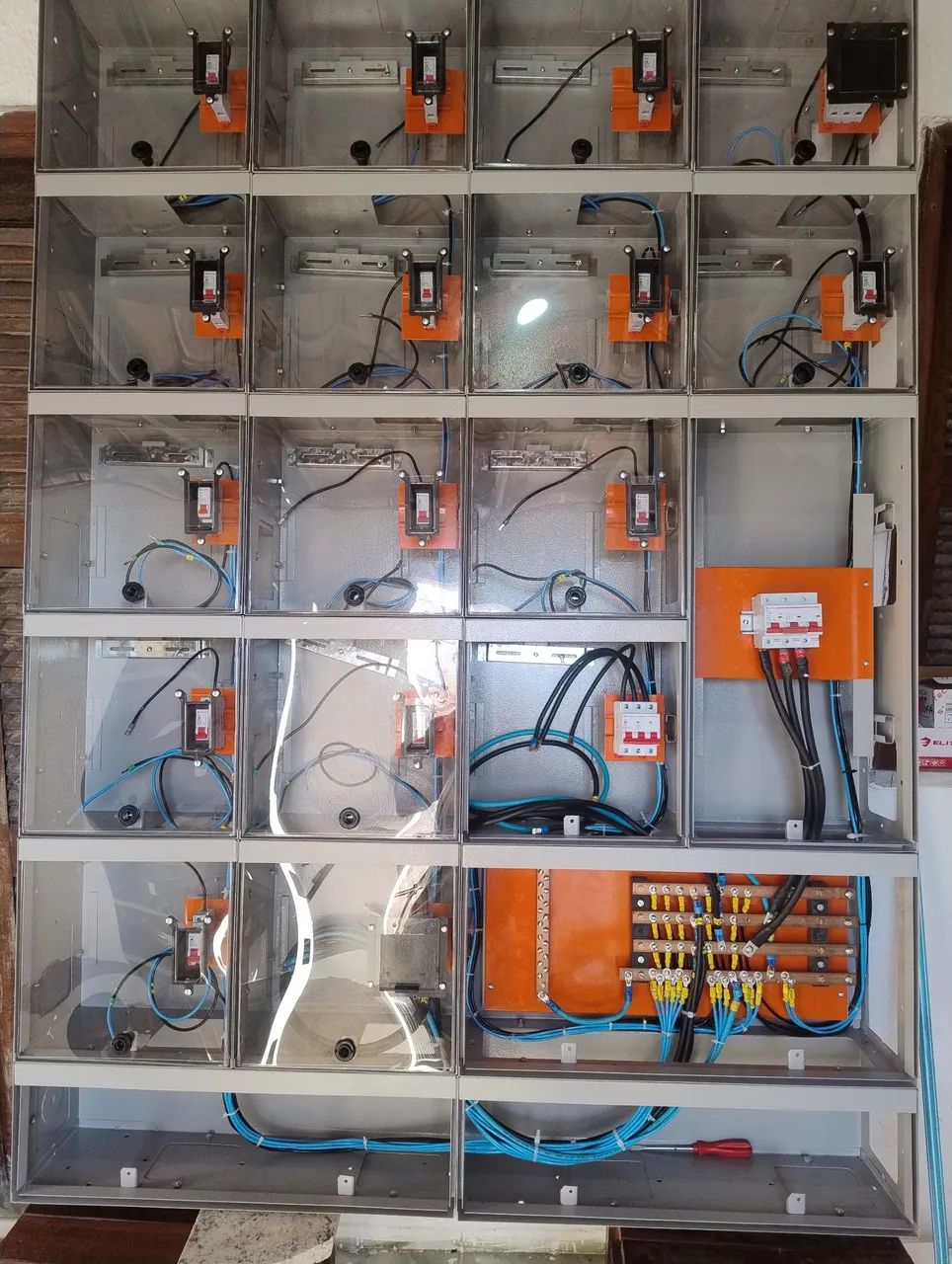 Quadro Elétrico Montado com Alto Padrão .65049951173506121
