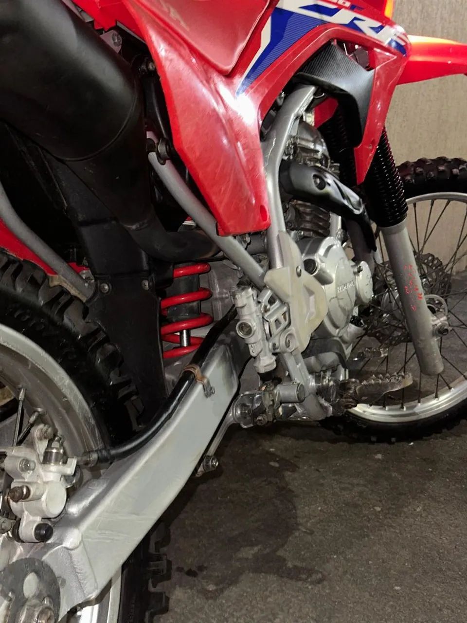 CRF 250F 2024 - Foto 3