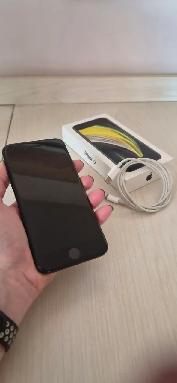 IPhone SE de 64GB preto