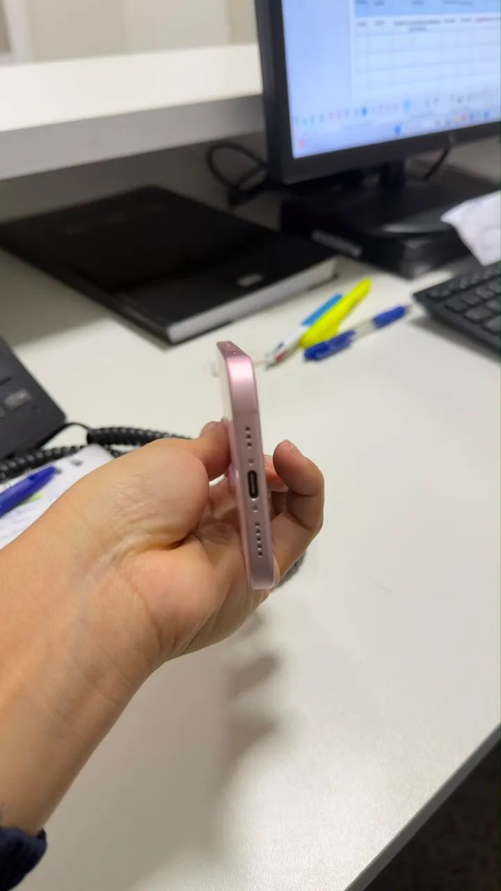 iPhone 15 rosa - Foto 5