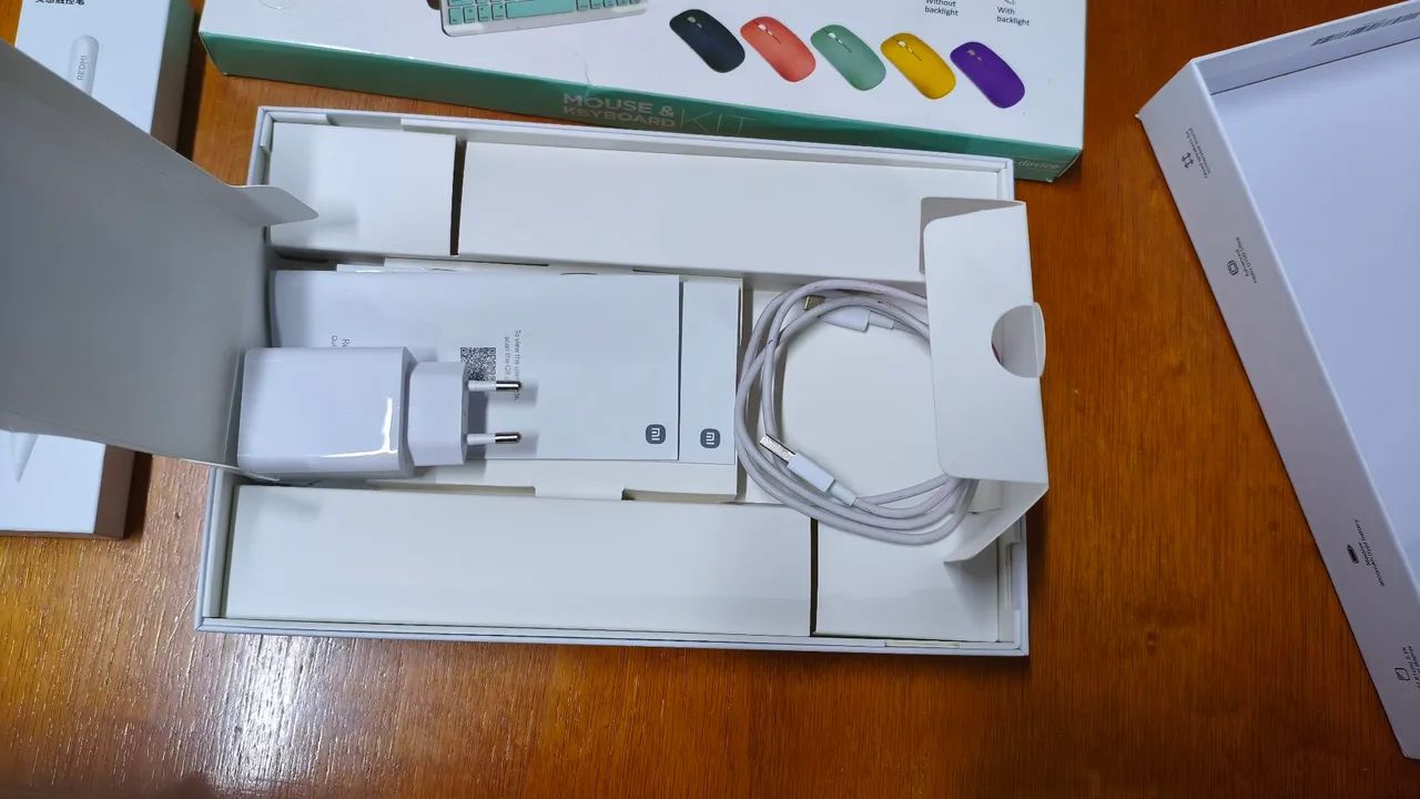 Xiaomi Redmi Pad 2 8GB/256GB + Smart Pen Original + Acessórios - Foto 2