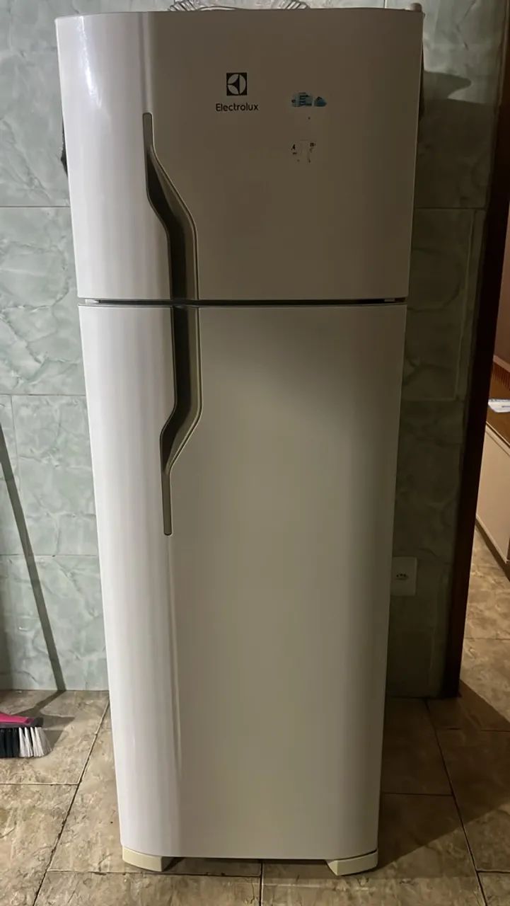 Geladeira Eletrolux 