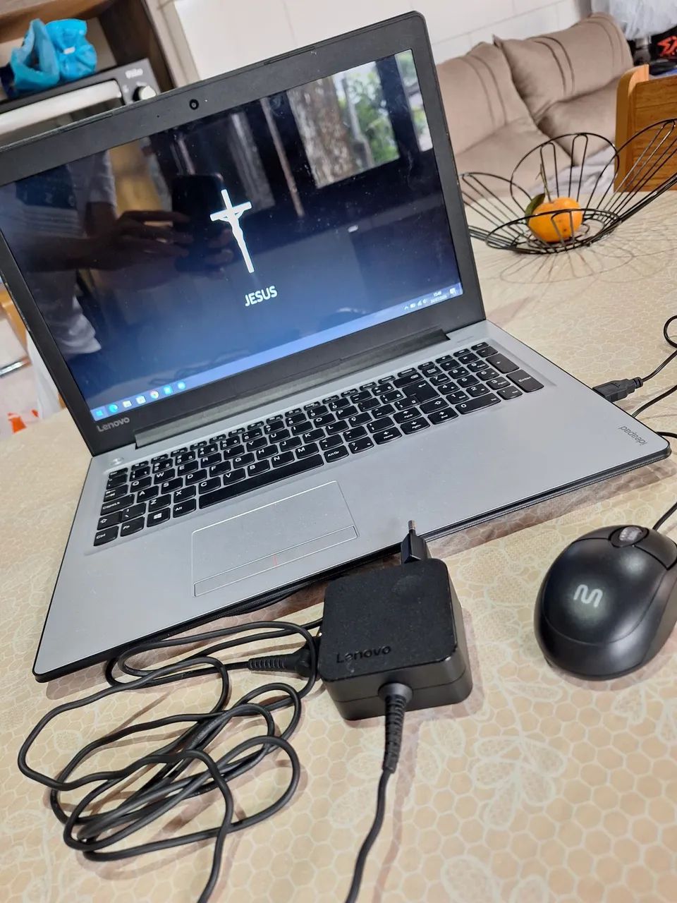 Vendo notebook Lenovo IdeaPad 310-15ISK