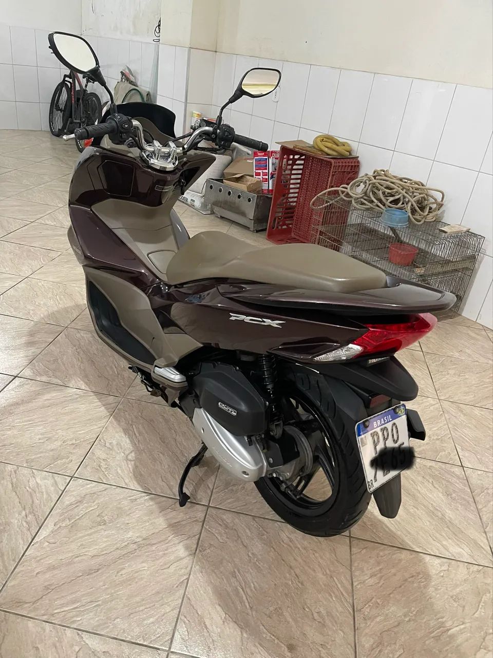 PCX DLX 2018 - Foto 2