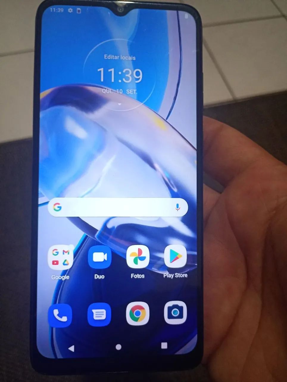 Celular em bom estado