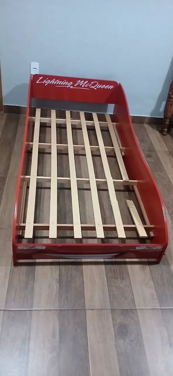 Cama Solteiro Relâmpago Mcqueem