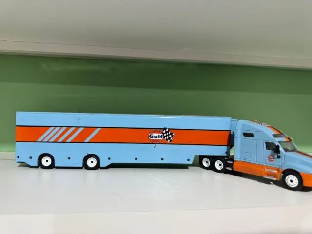 Caminhão greenlight Gulf 1:64  - Foto 2